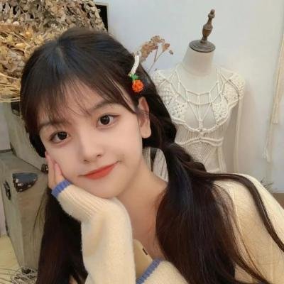 租来的恋综女友，竟是顶级大小姐