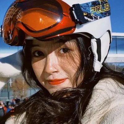 她是我爸爸